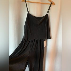 NWT Pleated Pantsuit, stretchy and shiny!